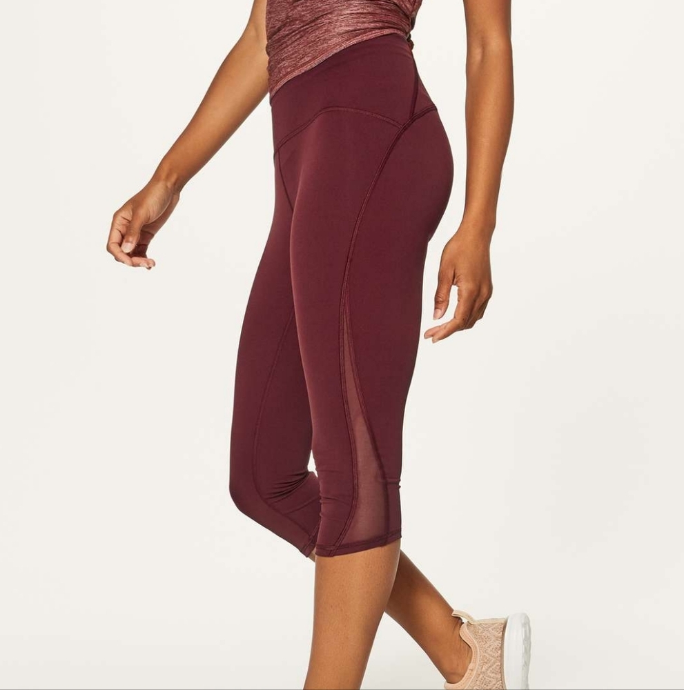 Lululemon Train Times Crop (17")Deep Rouge